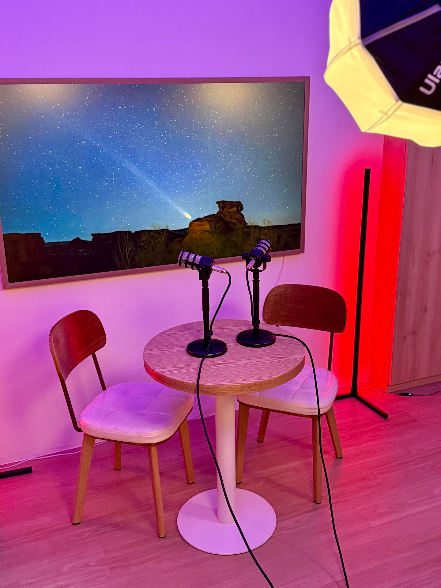Podcast Studio / Solo Pod